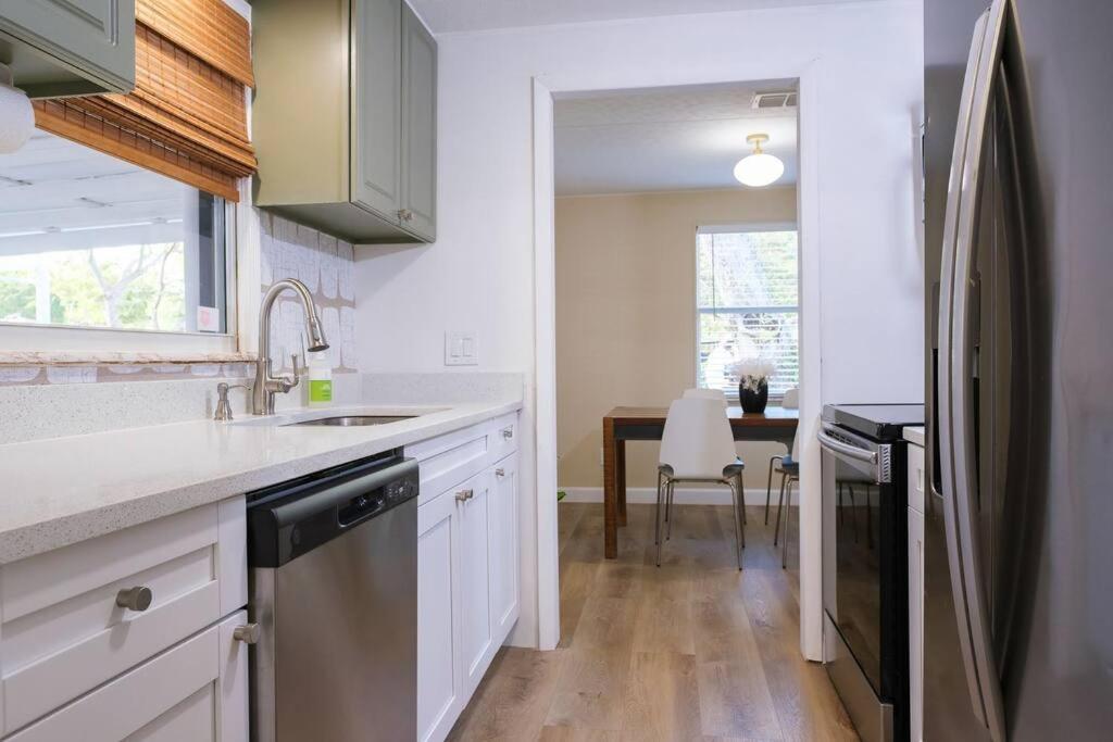House Near Tampa Zoo And Busch Gardens, Free High Speed Wifi Villa Ngoại thất bức ảnh